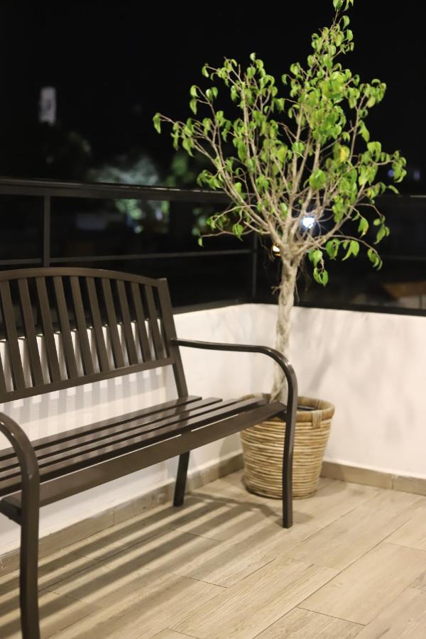 Margarett Hotel Valladolid  Kültér fotó