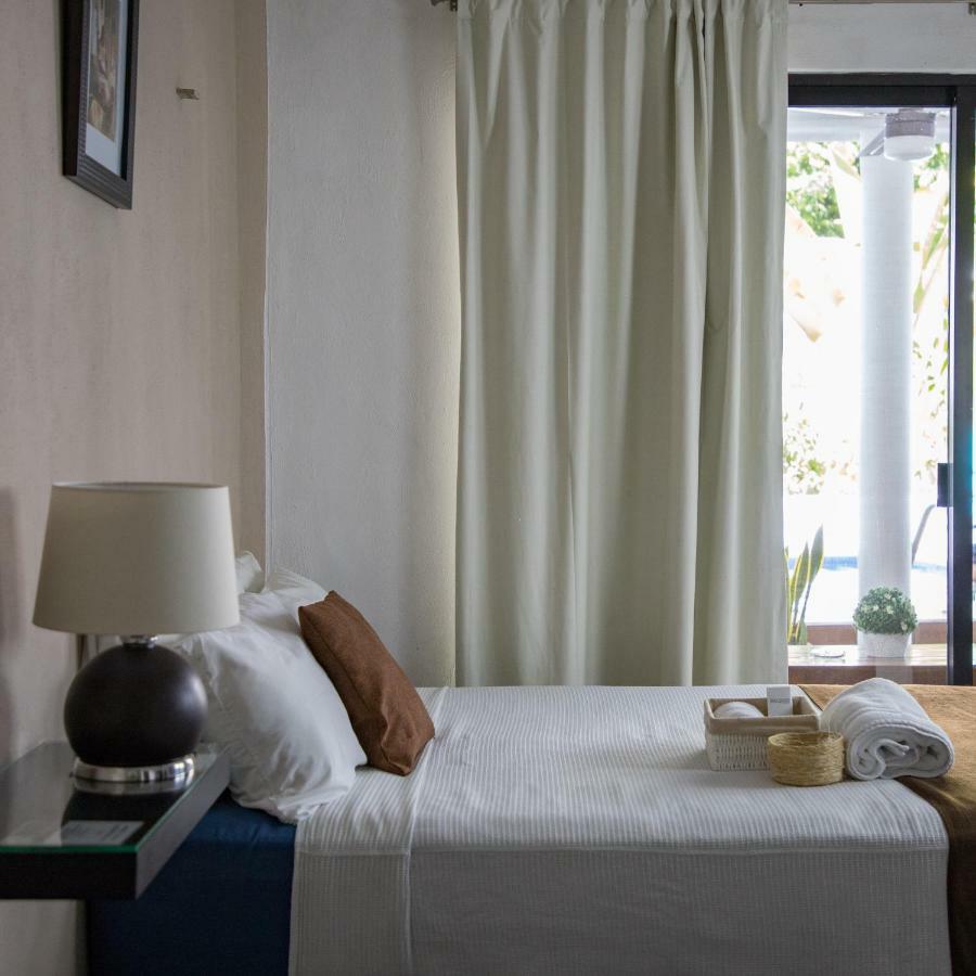 Margarett Hotel Valladolid  Kültér fotó