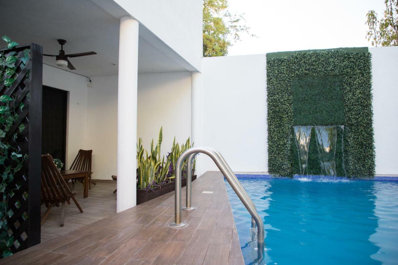 Margarett Hotel Valladolid  Kültér fotó